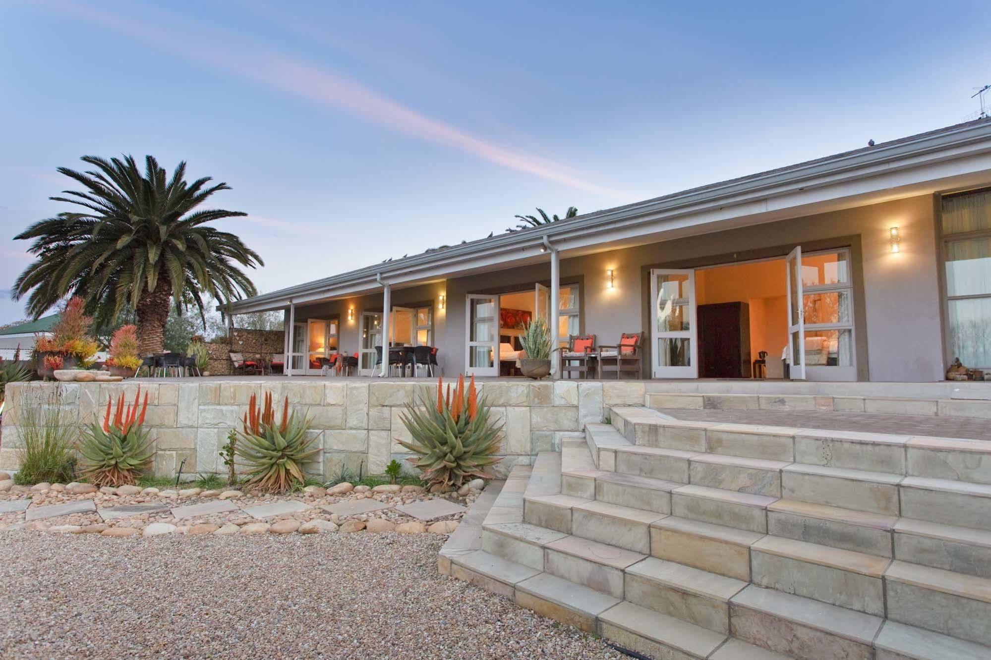 Aloe Manor Hotel Oudtshoorn Exterior foto